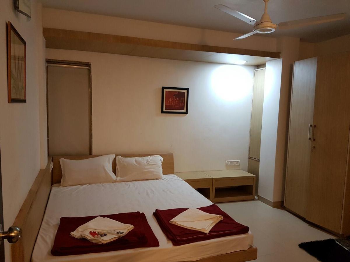 Cherilyn Monta Resort - Ratnagiri Vatul Luaran gambar