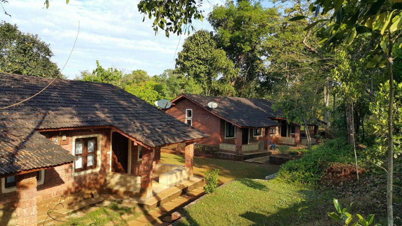 Cherilyn Monta Resort - Ratnagiri Vatul Luaran gambar