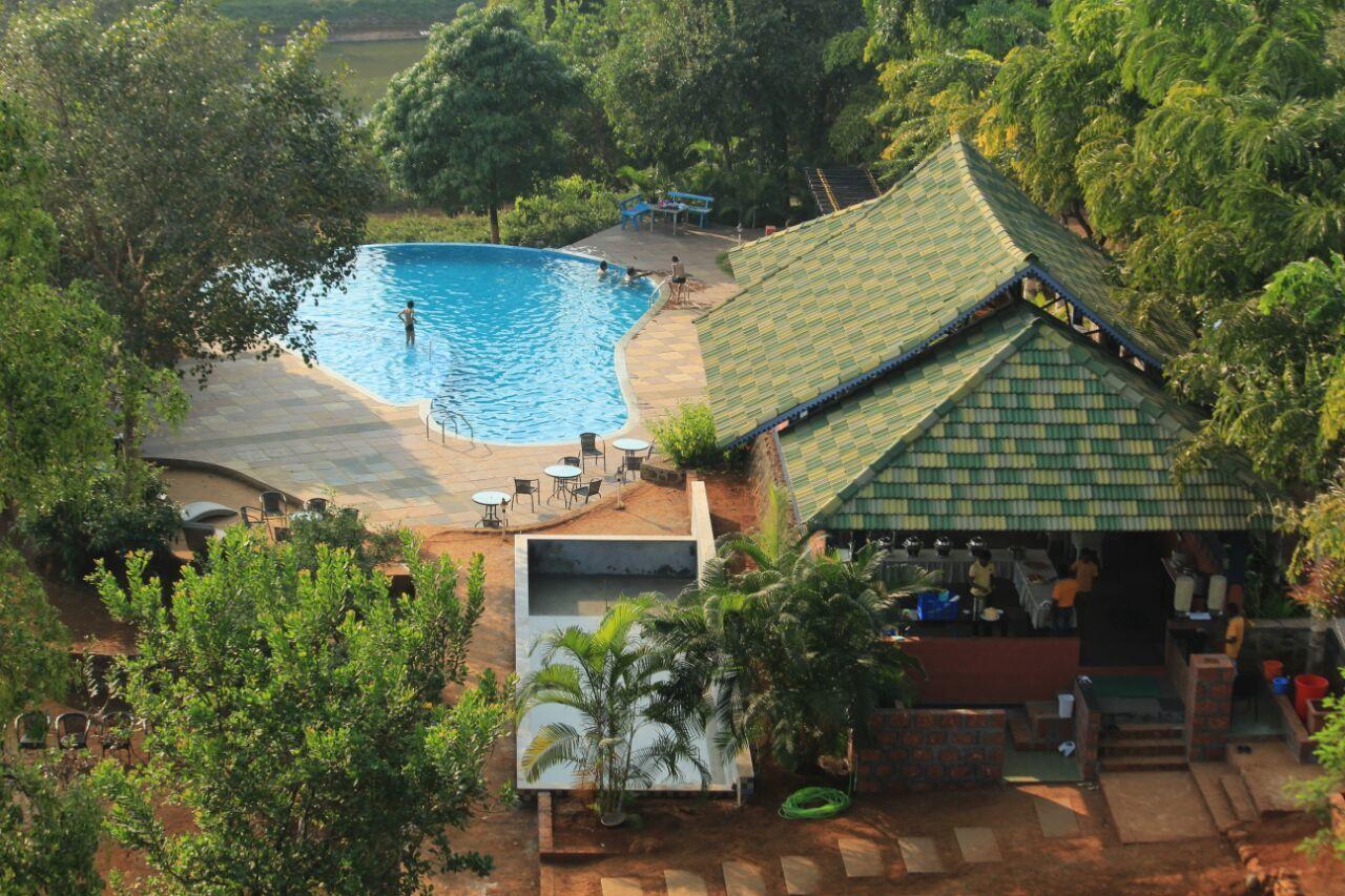 Cherilyn Monta Resort - Ratnagiri Vatul Luaran gambar