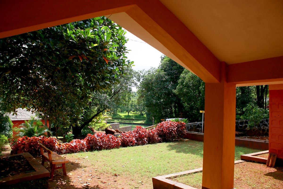 Cherilyn Monta Resort - Ratnagiri Vatul Luaran gambar