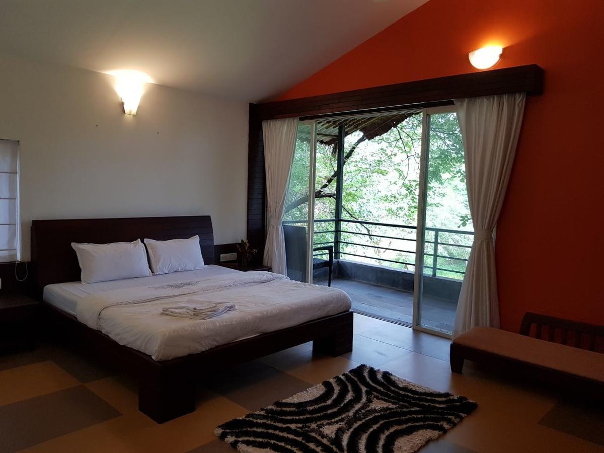 Cherilyn Monta Resort - Ratnagiri Vatul Luaran gambar