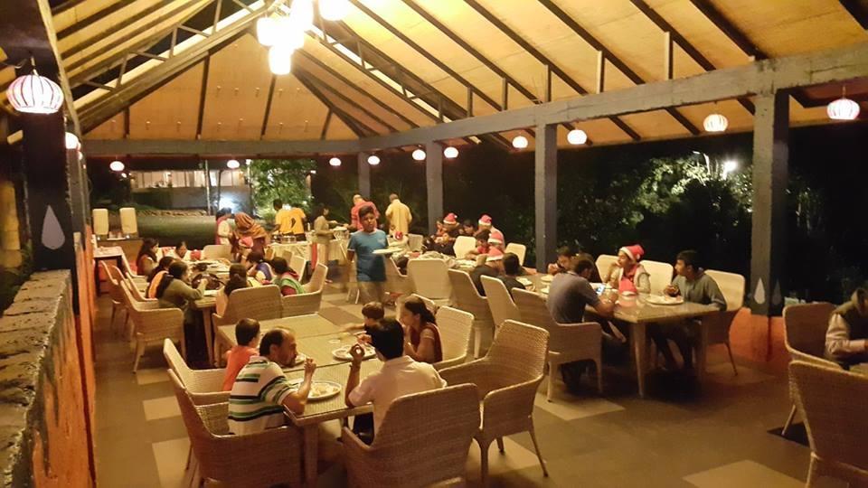 Cherilyn Monta Resort - Ratnagiri Vatul Luaran gambar